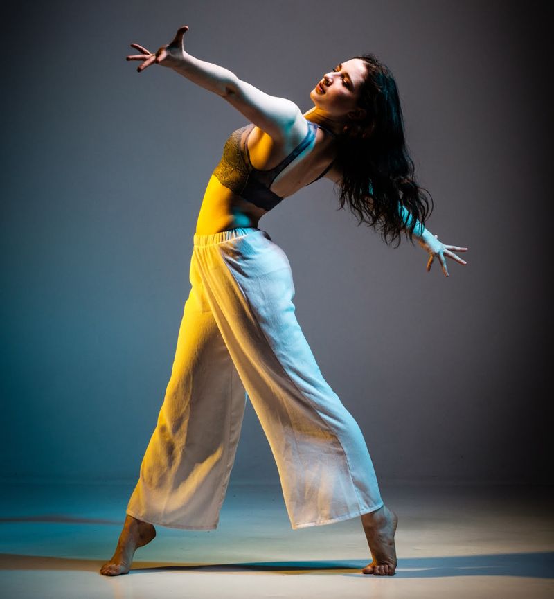 Danza Vanessa REDPLANET (1)