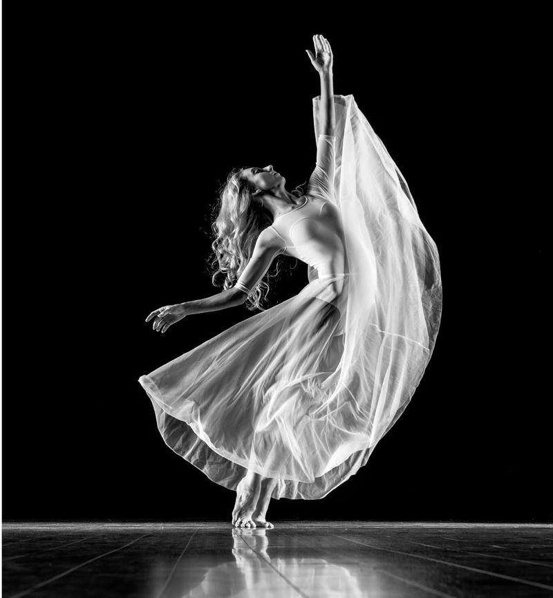 Danza Vanessa REDPLANET (2)